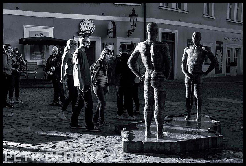 Čůrající postavy, Čůrající fontána, Proudy, David Černý, Hergetova cihelna, Malá Strana, Praha